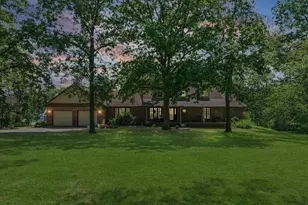 112 Dakota Dr, Loda, IL 60948 - Photo 2