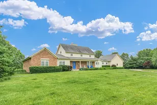 647 County Farm Rd, Monticello, IL 61856 - Photo 6