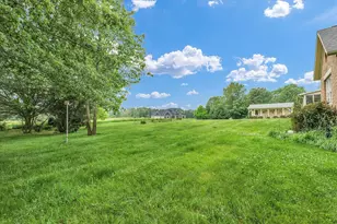 647 County Farm Rd, Monticello, IL 61856 - Photo 50