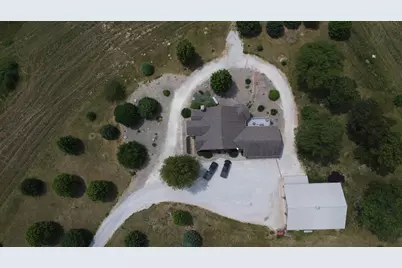 1897 N 2500 East Road, Watseka, IL 60970 - Photo 16