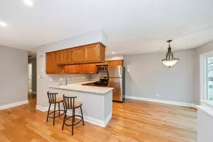 608 Inverrary Ln, Deerfield, IL 60015 - Photo 4