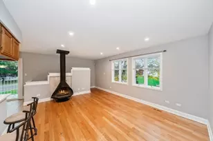 608 Inverrary Ln, Deerfield, IL 60015 - Photo 2