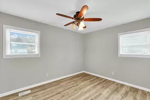 2808 Carrelton Dr, Champaign, IL 61821 - Photo 18