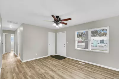 2808 Carrelton Drive, Champaign, IL 61821 - Photo 6
