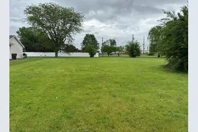 504 N Pine Street, Gardner, IL 60424 - Photo 2