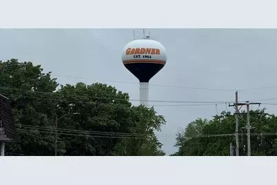 504 N Pine Street, Gardner, IL 60424 - Photo 6