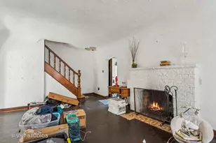 562 Byrd Rd, Riverside, IL 60546 - Photo 4