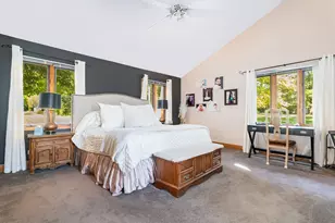 4S365 Meadow Rd, Naperville, IL 60563 - Photo 12