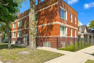 3436 W Huron St, Chicago, IL 60624 - Photo 2