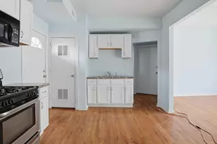 3436 W Huron St, Chicago, IL 60624 - Photo 22