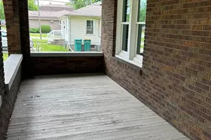 904 Johnson St, Streator, IL 61364 - Photo 6