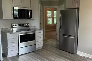 904 Johnson St, Streator, IL 61364 - Photo 12