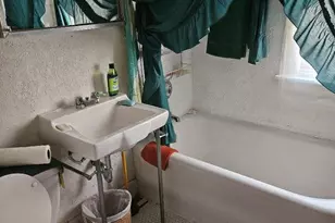 [Address not provided], Chicago, IL 60651 - Photo 8