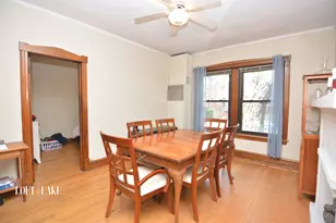 1611 W Grace St, Chicago, IL 60613 - Photo 2