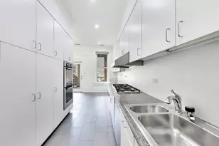 2254 N Fremont St, Chicago, IL 60614 - Photo 20