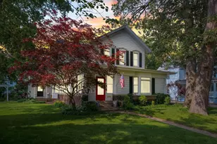 320 E Locust St, Watseka, IL 60970 - Photo 4