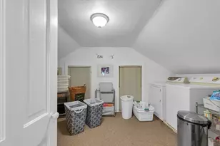 320 E Locust St, Watseka, IL 60970 - Photo 76