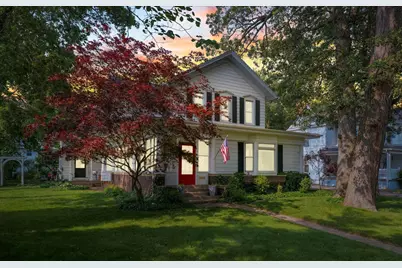 320 E Locust Street, Watseka, IL 60970 - Photo 2