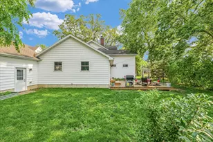 320 E Locust St, Watseka, IL 60970 - Photo 86