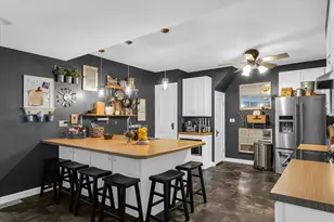 320 E Locust St, Watseka, IL 60970 - Photo 38