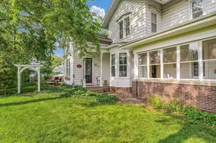 320 E Locust St, Watseka, IL 60970 - Photo 50