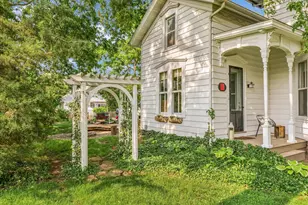 320 E Locust St, Watseka, IL 60970 - Photo 84