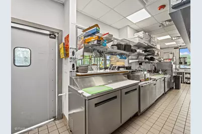 720 E Rand Road, Mount Prospect, IL 60056 - Photo 20