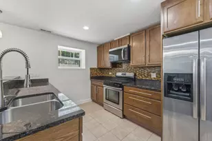 7733 N Marshfield Ave, Chicago, IL 60626 - Photo 22