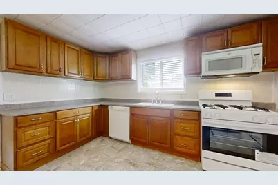 418 S Main Street, Rankin, IL 60960 - Photo 14