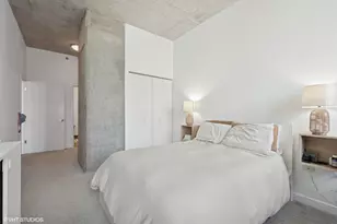 235 W Van Buren St, Chicago, IL 60607 - Photo 10