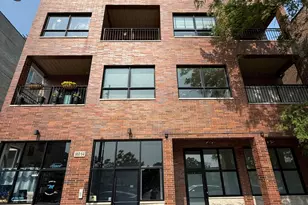 860 N California Ave, Chicago, IL 60622 - Photo 1