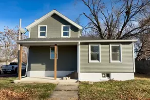 225 N Randolph St, Princeton, IL 61356 - Photo 1