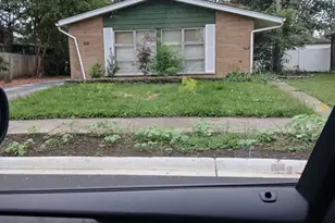 310 New Salem St, Park Forest, IL 60466 - Photo 2