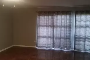 310 New Salem St, Park Forest, IL 60466 - Photo 4