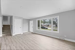 15240 Woodlawn Ave, Dolton, IL 60419 - Photo 6