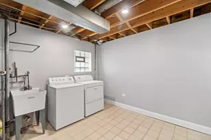 15240 Woodlawn Ave, Dolton, IL 60419 - Photo 14