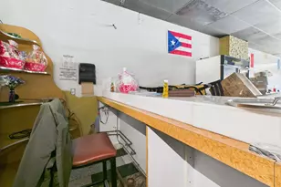 6047 W Addison St, Chicago, IL 60634 - Photo 10