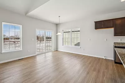 347 N Aspen Drive, Cortland, IL 60112 - Photo 20