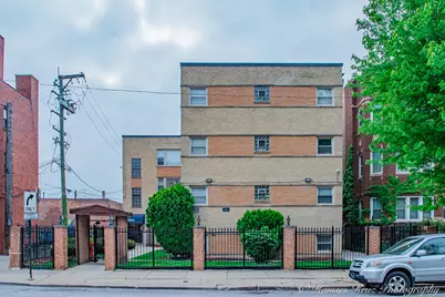 7844 S Jeffery Boulevard, Chicago, IL 60649 - Photo 2