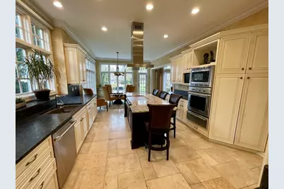 [Address not provided], Hinsdale, IL 60521 - Photo 10