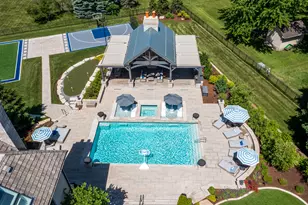 28W660 Perkins Ct, Naperville, IL 60564 - Photo 4