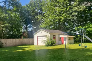 42W490 Kedeka Rd, Sugar Grove, IL 60554 - Photo 8