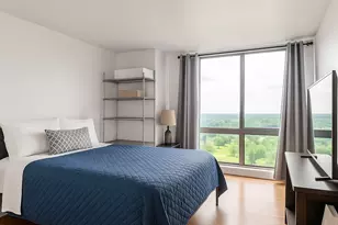 465 W Dominion Dr, Wood Dale, IL 60191 - Photo 18