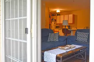 1584 W Crystal Rock Ct, Round Lake Beach, IL 60073 - Photo 12