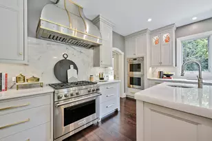 1877 Banbury Rd, Inverness, IL 60067 - Photo 10