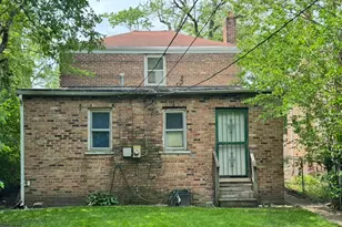 9151 S Perry Ave, Chicago, IL 60620 - Photo 2