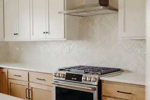 20277 Brendan St, Frankfort, IL 60423 - Photo 8