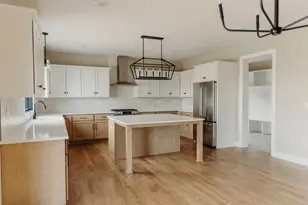 20277 Brendan St, Frankfort, IL 60423 - Photo 4