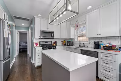 10155 Kildare Avenue, Oak Lawn, IL 60453 - Photo 4