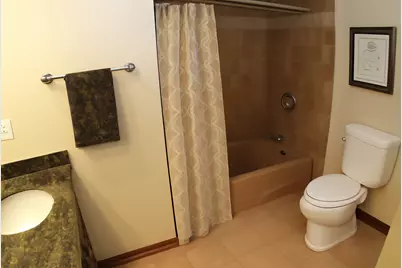 44 Kingston Drive, Oak Brook, IL 60523 - Photo 24